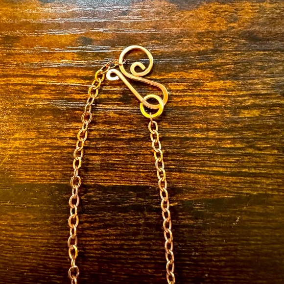 ELEGANT PNW Gemstone Necklace ✨ - Picture 4 of 6